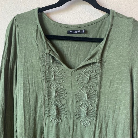 Max Jeans Peplum Top - Picture 3 of 4